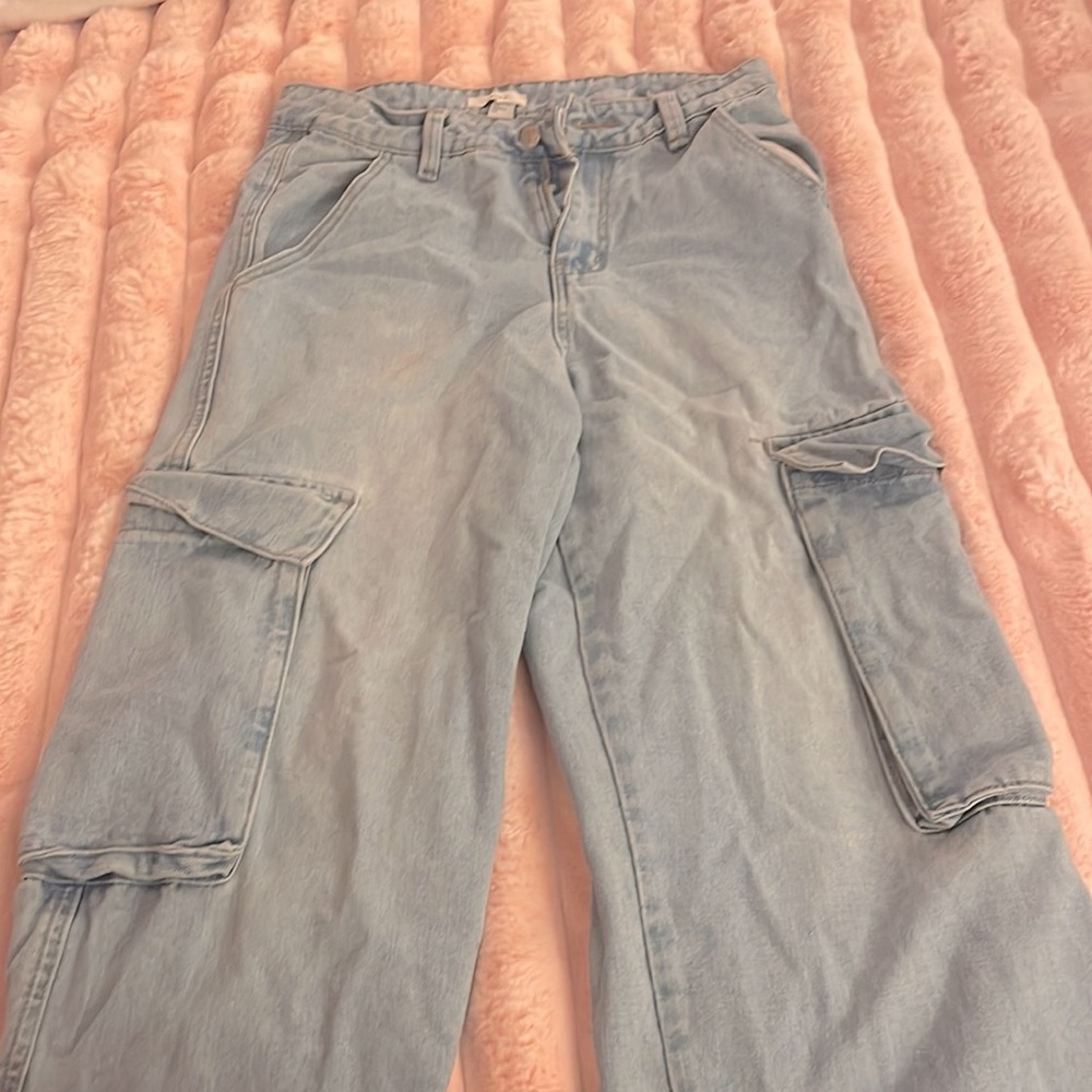Forever 21 Light Wash Jeans